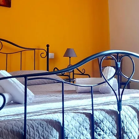 B&B Su Fassoi 까브라스